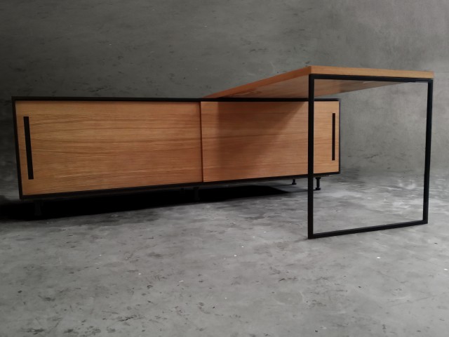 (Français) SIMPLE DESK