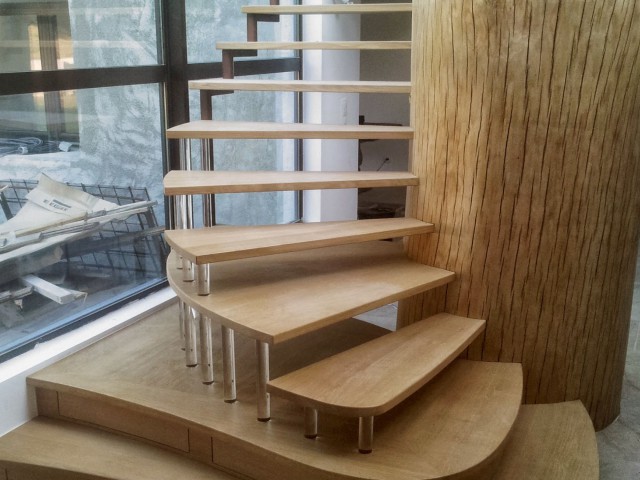 PLEXI STAIR